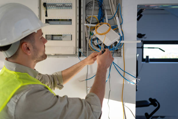 Best Electrical Troubleshooting Services  in Smithville, OH